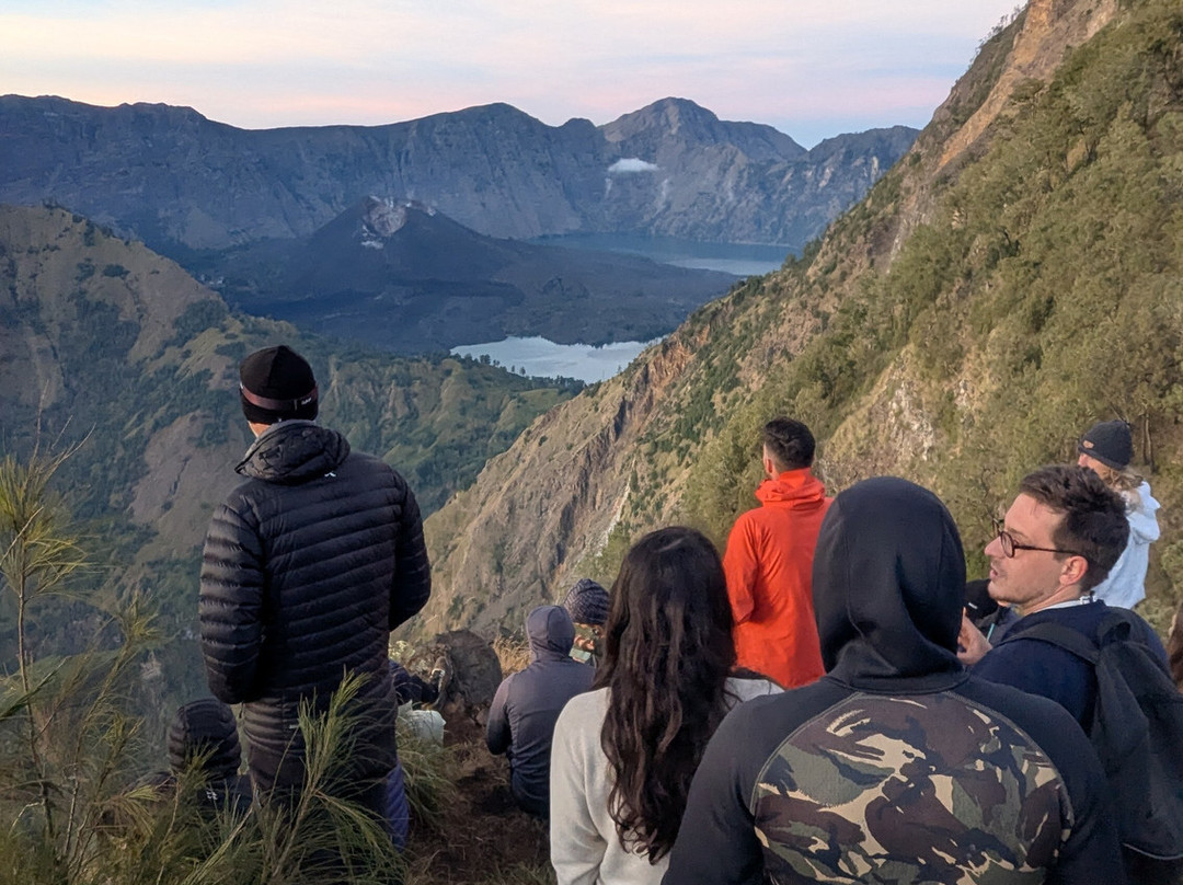 Hallo Trekker - Day Tours-Senaru必去景点