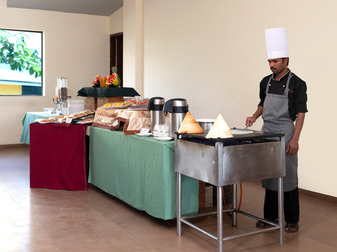 Garnet - Multi Cuisine Restaurant By Camel Valley Resort, Igatpuri