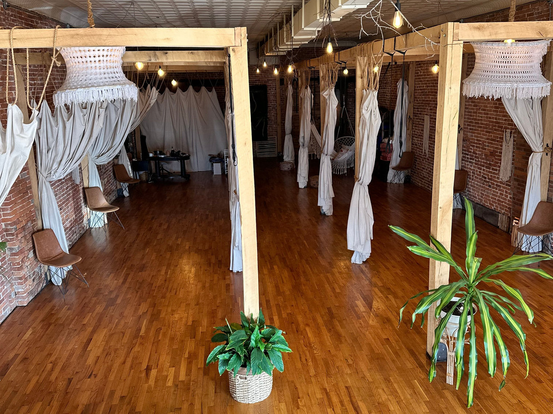 Juste Moi Yoga & Spa-Perryville必去景点