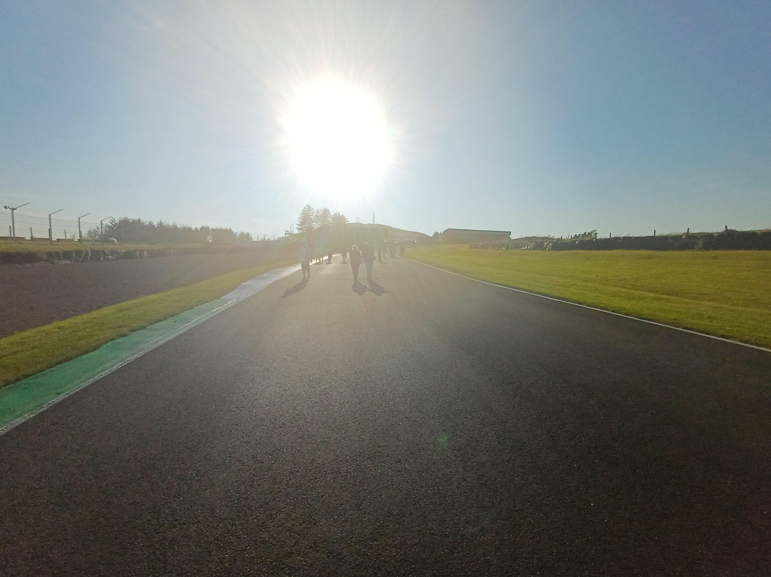 Knockhill Racing Circuit-丹弗姆林必去景点