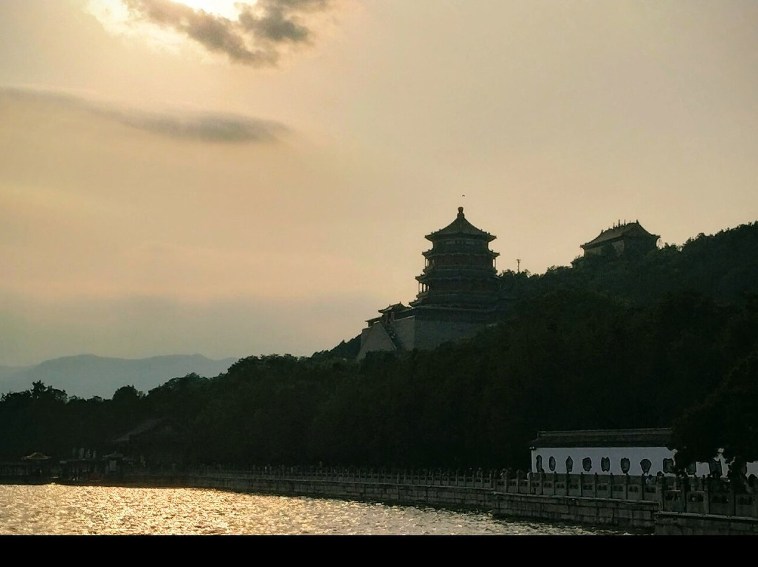 颐和园佛香阁-北京市必去景点