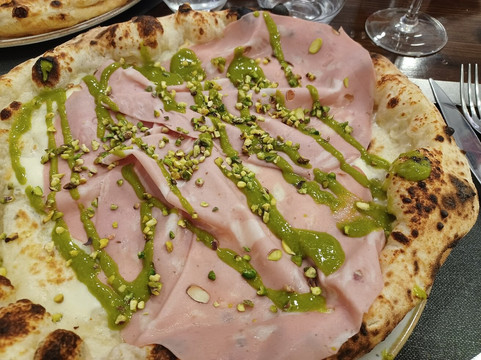 Pizzeria Mangiafuoco Forio主图