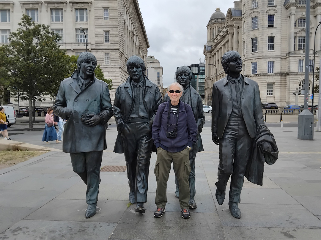 Beatles Statue-利物浦必去景点