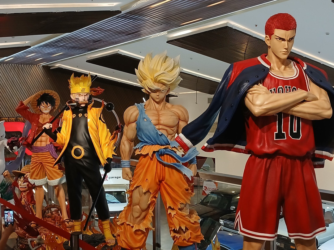 R Garage-Bauang必去景点