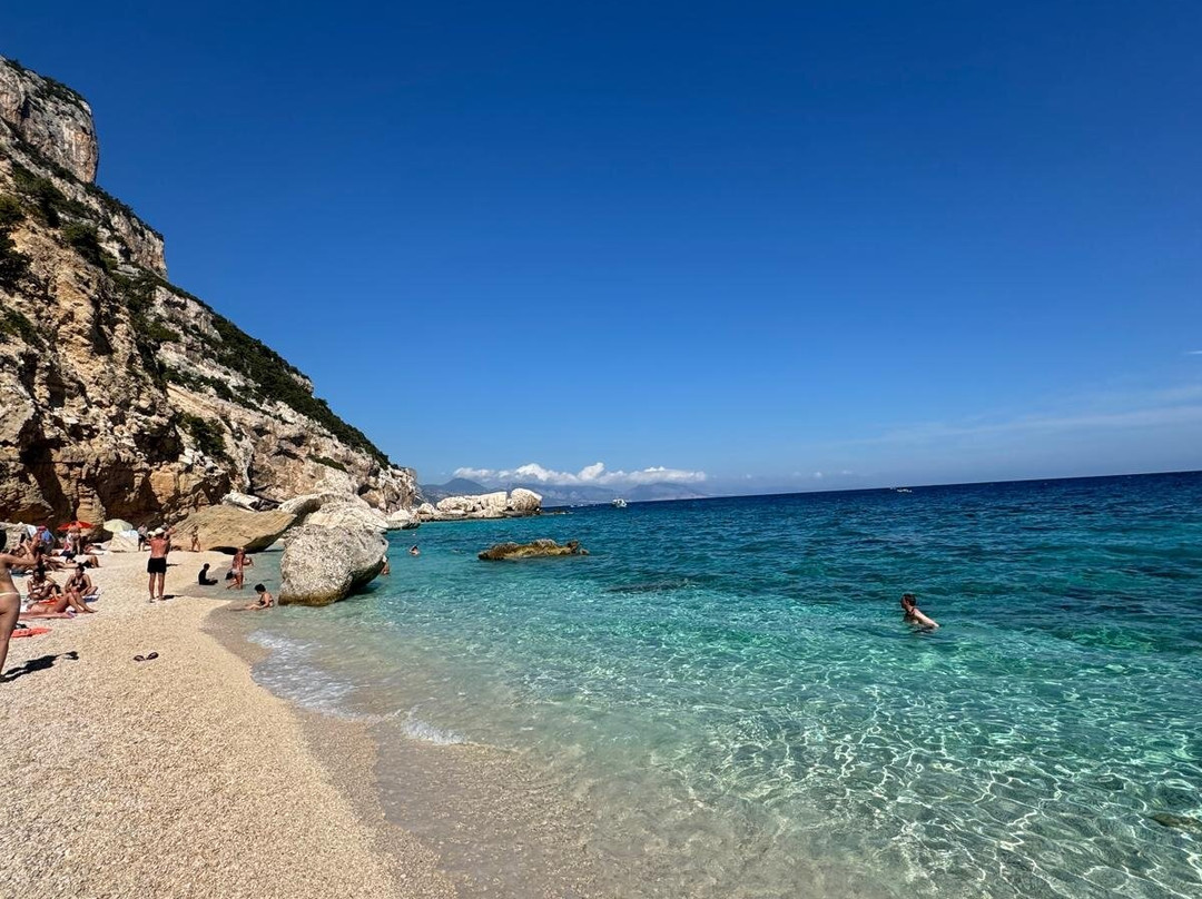 Blue Driving - Noleggio Gommoni ed escursioni nel Golfo di Orosei-奥罗塞必去景点