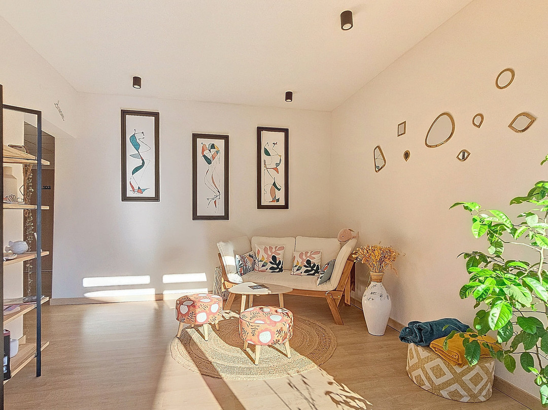 Intense Boutik Hôtel主图