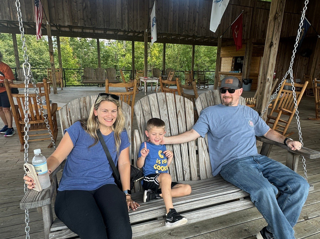 Harper Bros. Mountain-塞维尔维尔必去景点