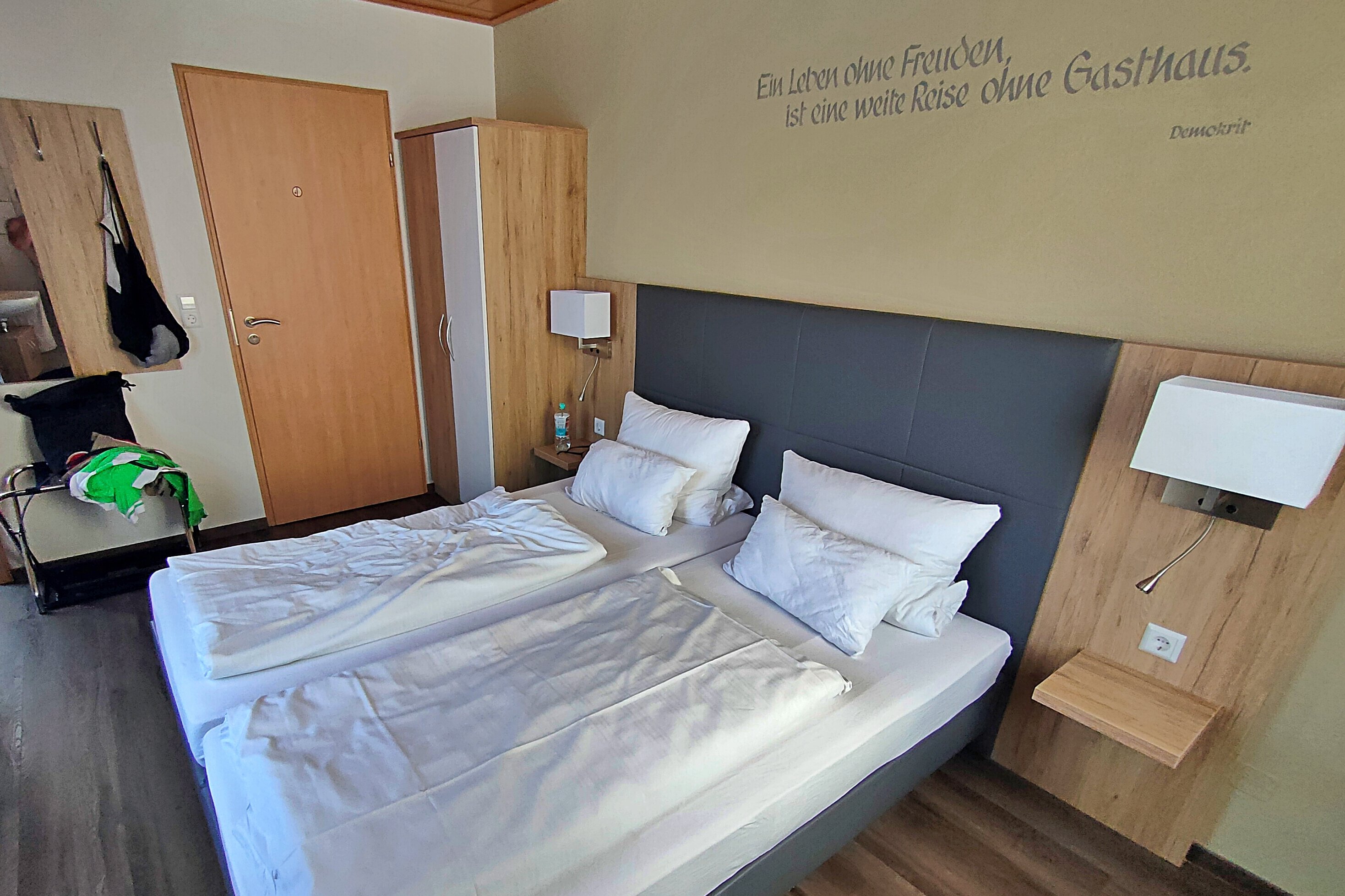 Altreuter Cafe Hotel Konditorei Patisserie-客卧