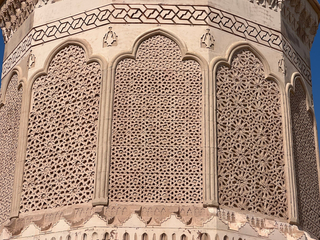 Gulustan Mausoleum-纳希切万 必去景点