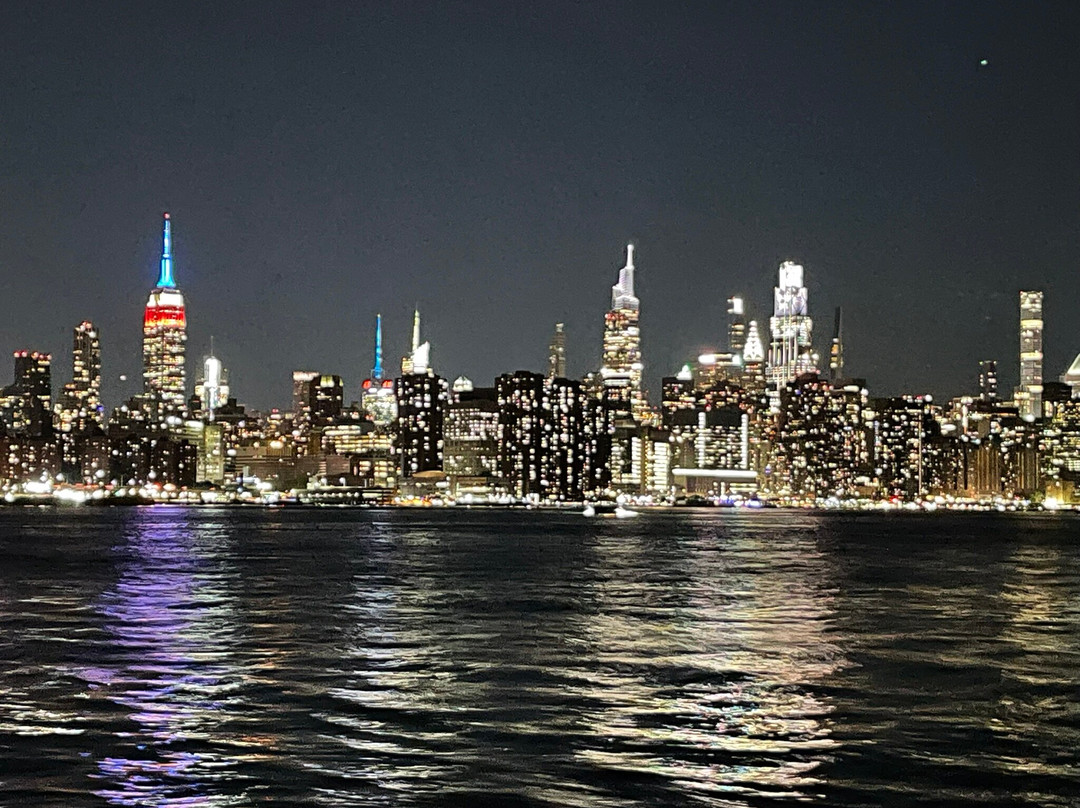 Nyc Ferry-纽约市必去景点