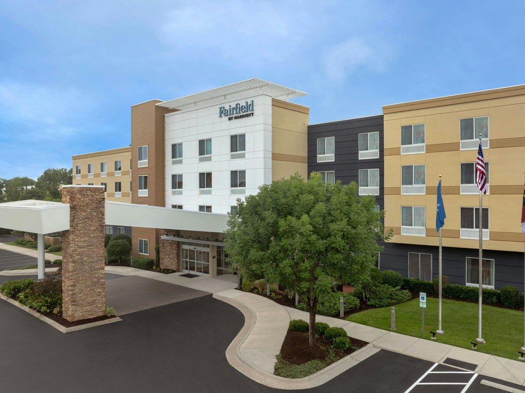 Fairfield by Marriott Inn & Suites Fayetteville North主图