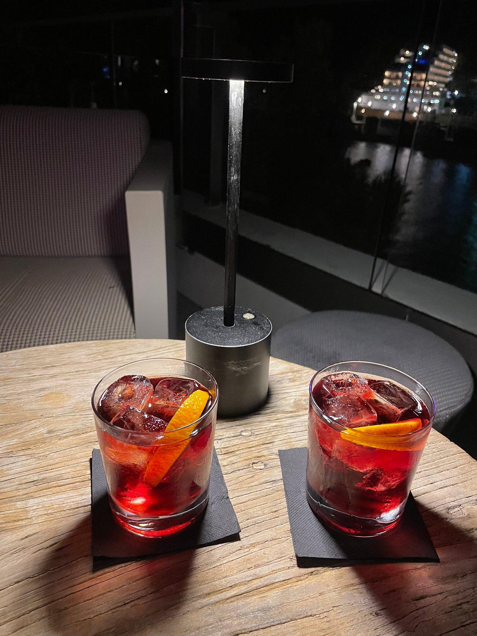 Mondrian Ibiza-官方