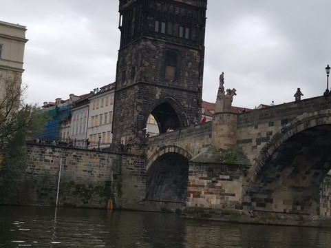 Wine Boat-布拉格必去景点