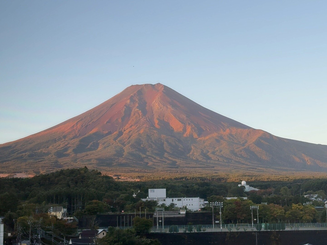 钟山苑酒店主图