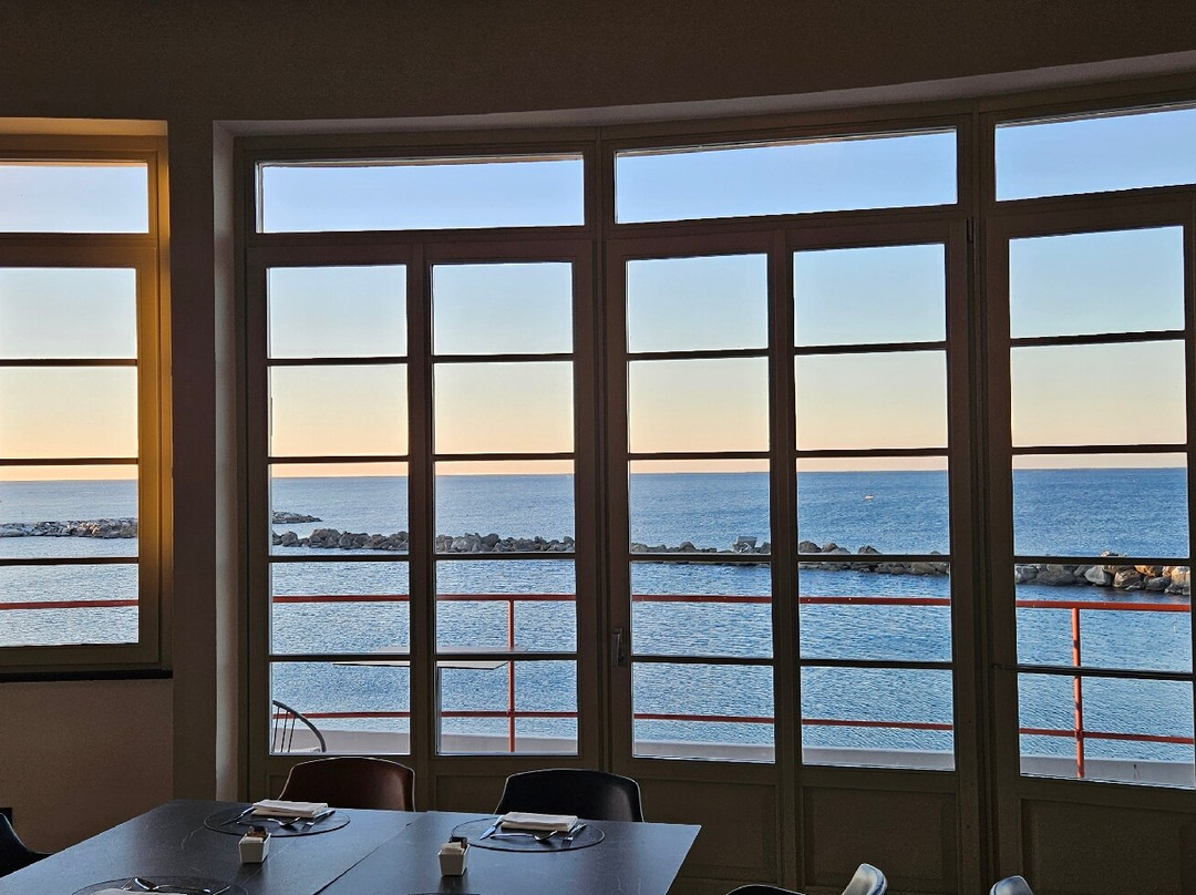Torre Fara - Lounge & Bistrot-基亚瓦里必去景点