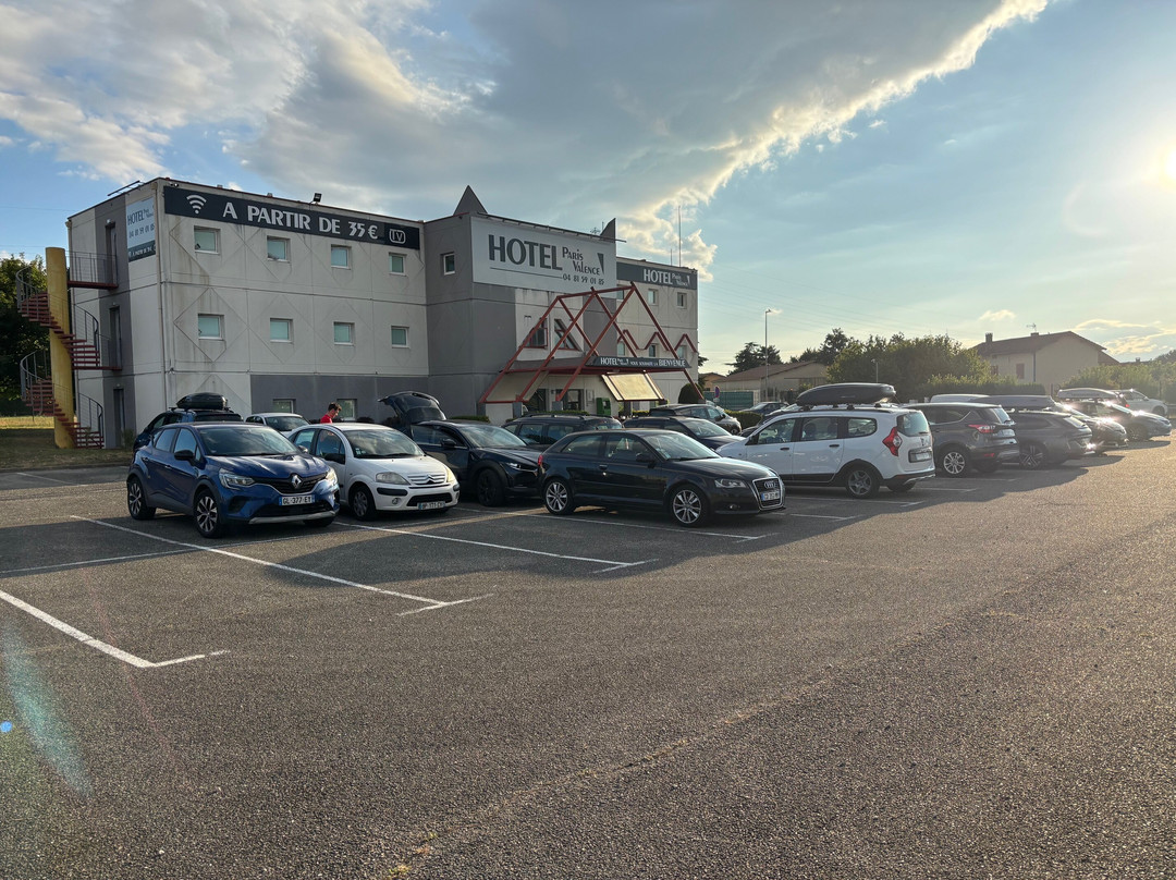 巴黎瓦朗斯酒店