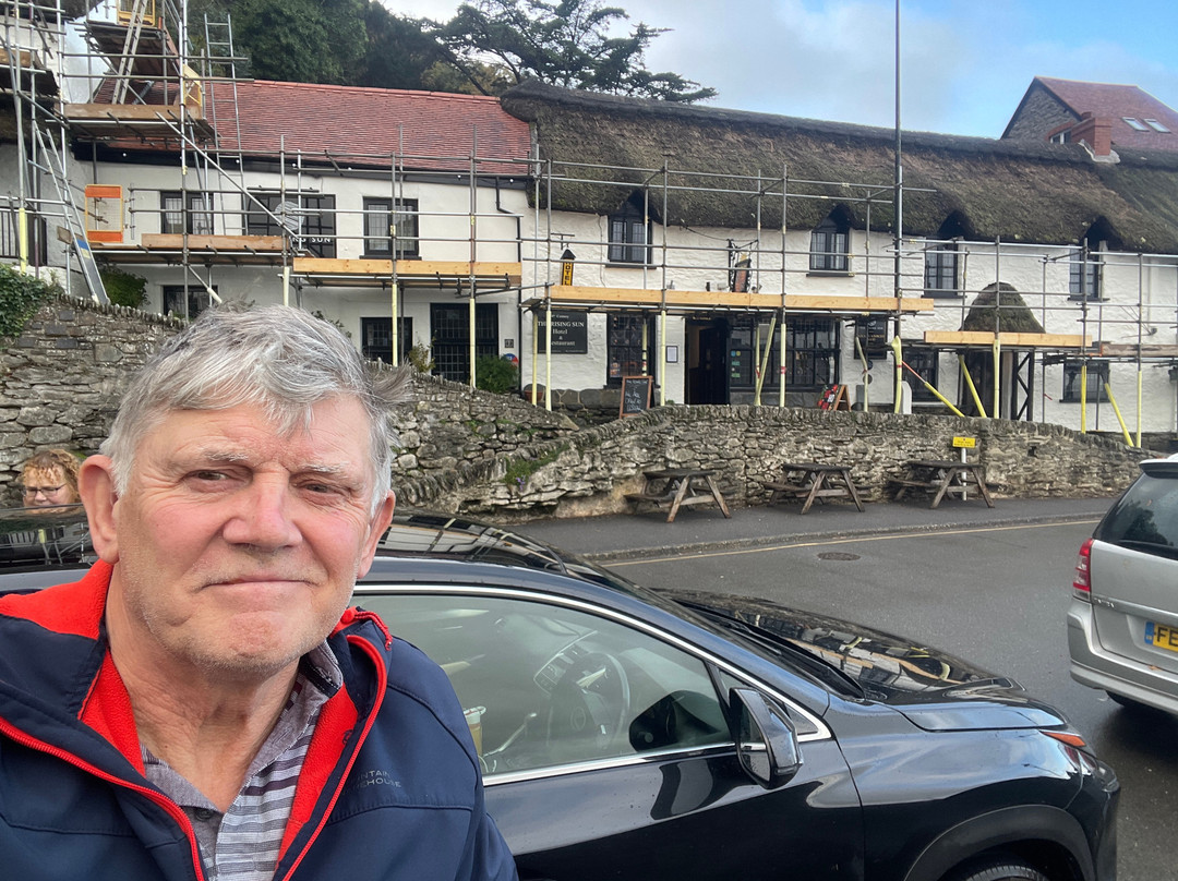 The Rising Sun Hotel主图