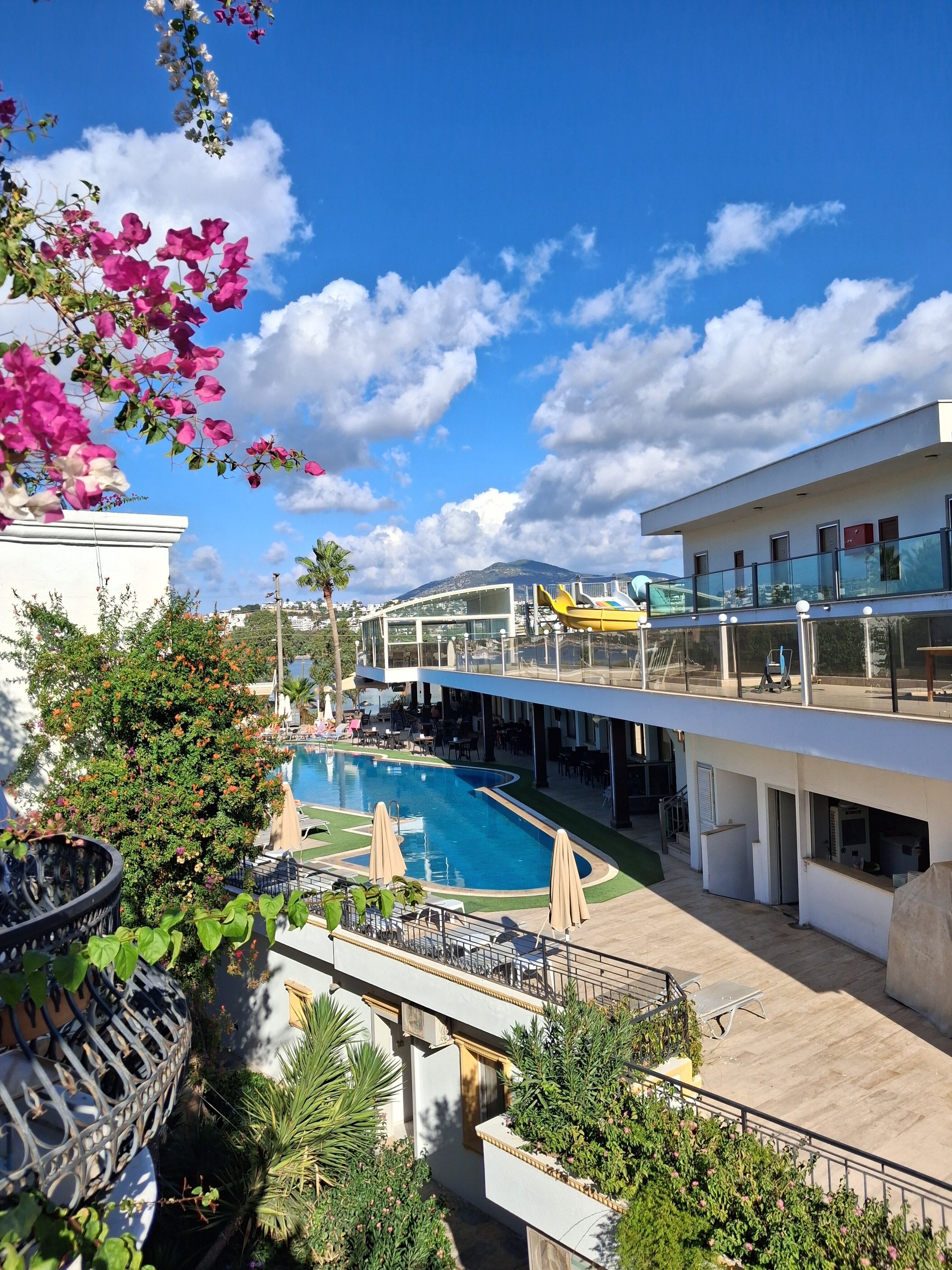 热带海滩酒店-官方