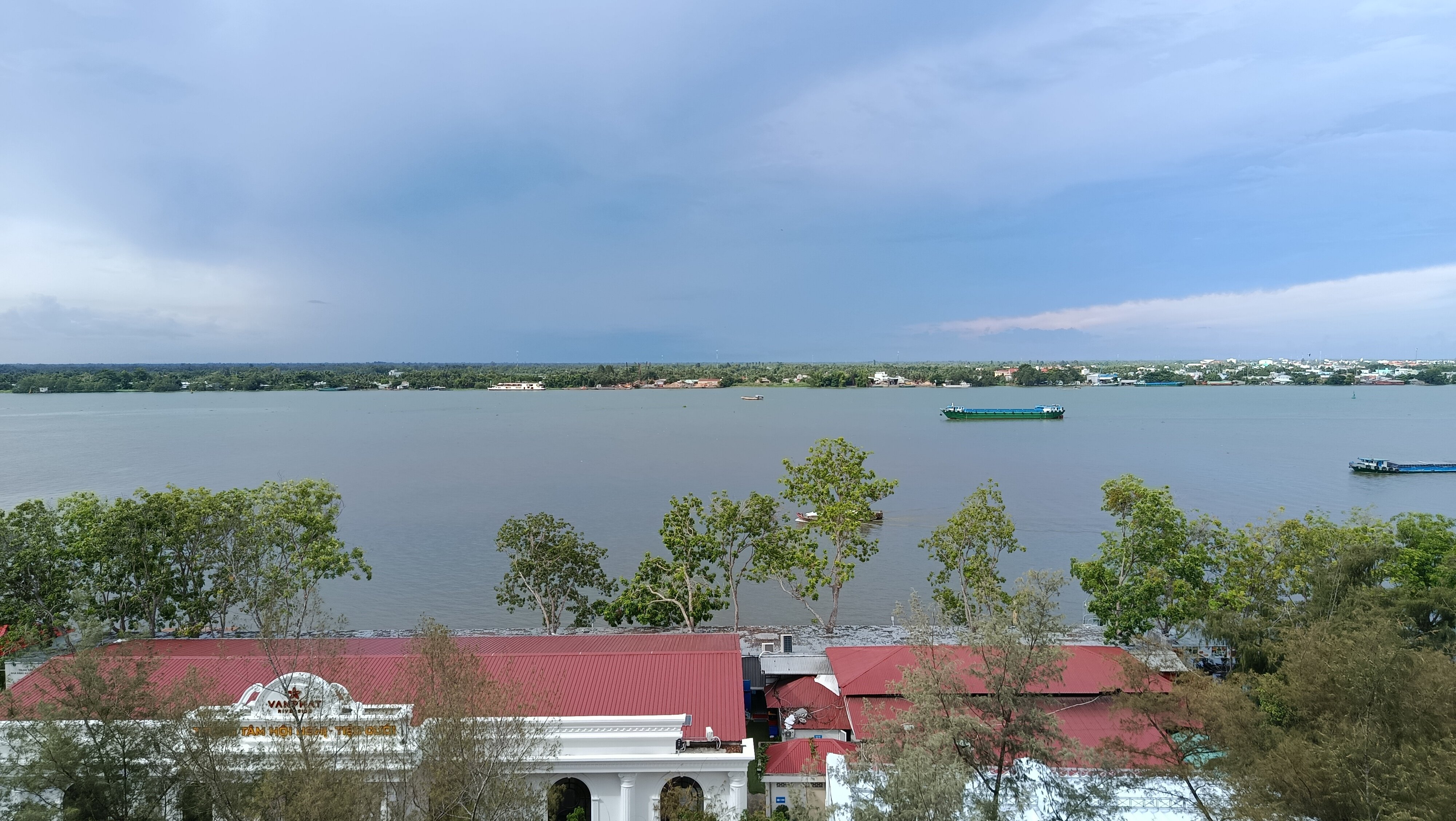 Van Phat Riverside Hotel-官方