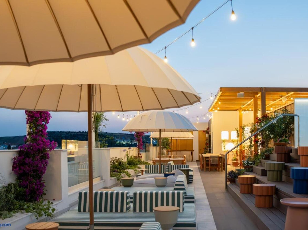 Liv & Co Suites & Villas