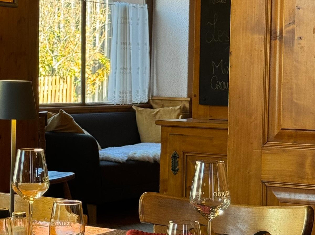 Hotel Restaurant La Tour D'Ai主图