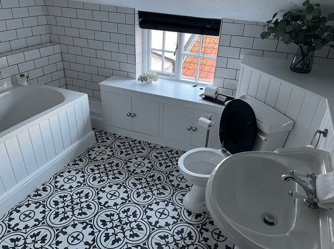 Worlington Hall主图