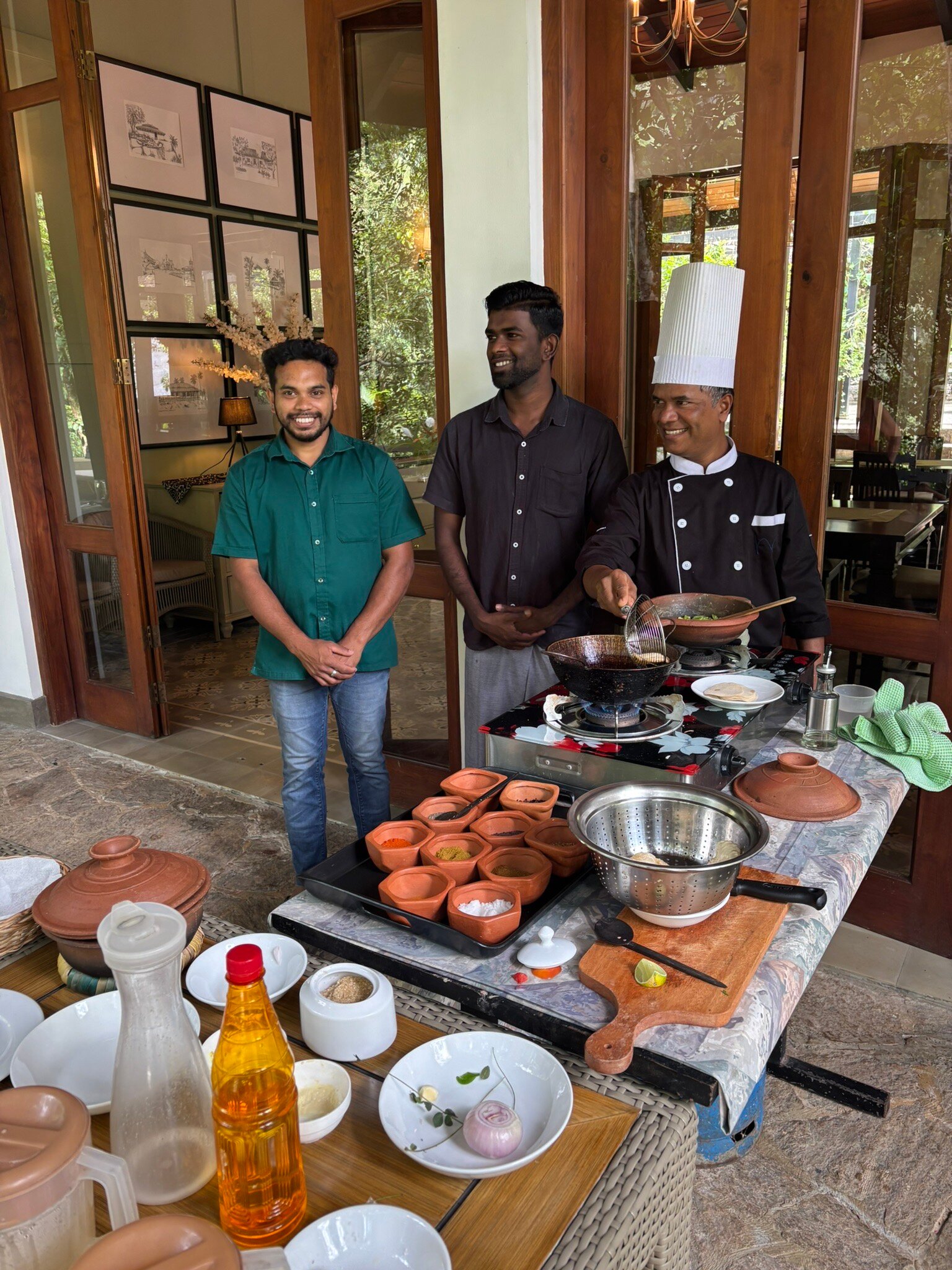 The Weir House-官方