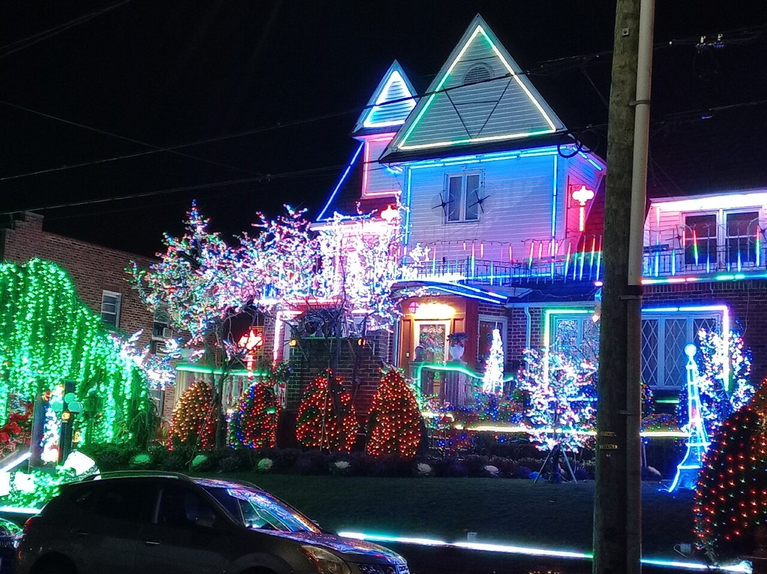 Dyker Heights-布鲁克林必去景点