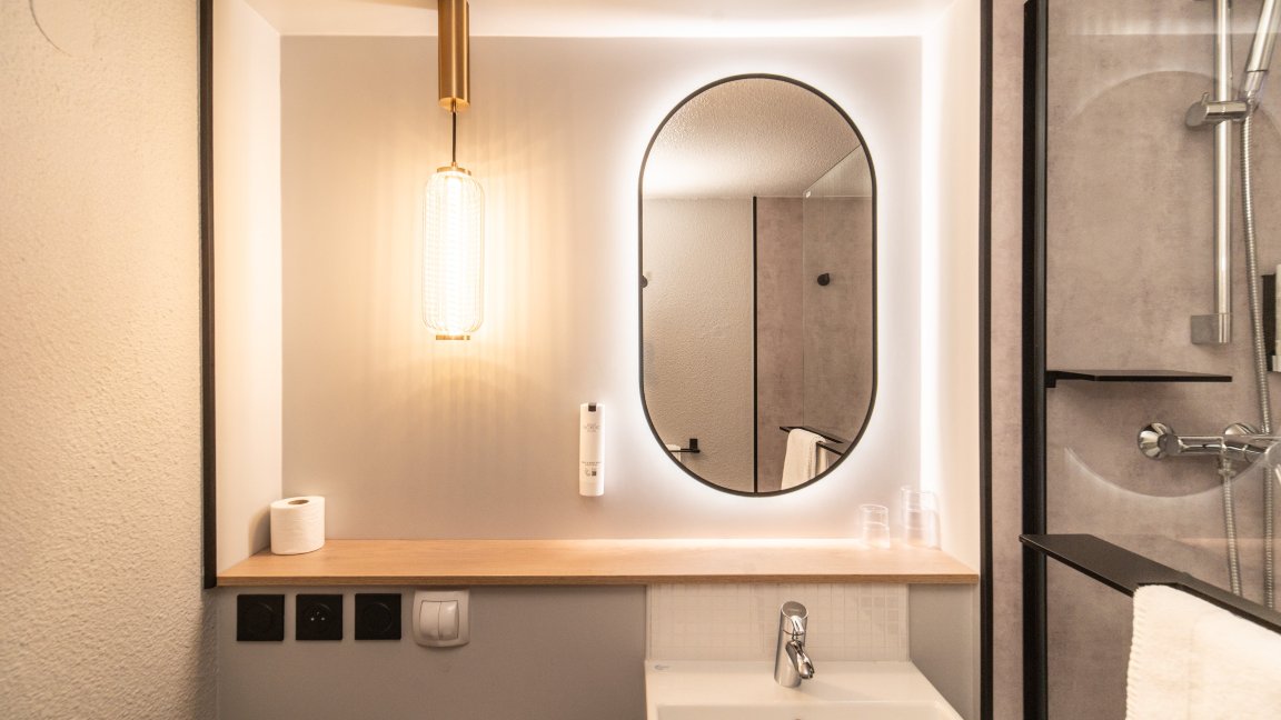 奥朗日钟楼酒店-浴室