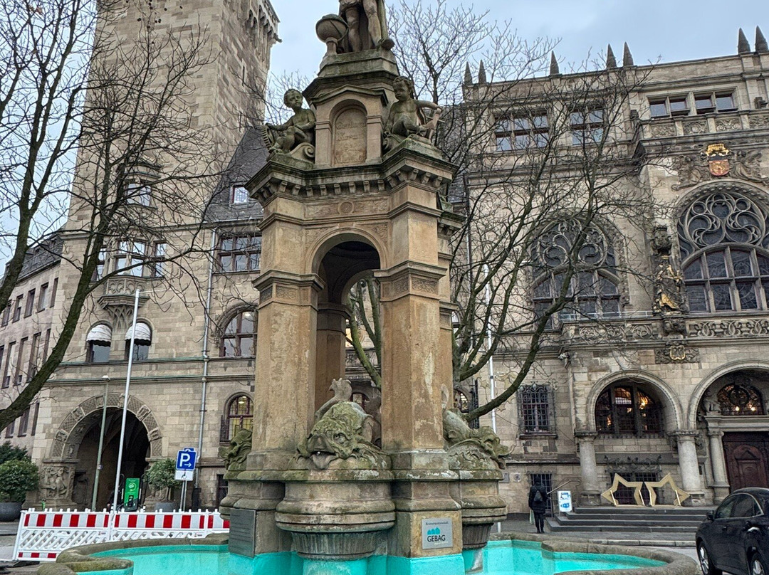 Mercatorbrunnen-杜伊斯堡必去景点