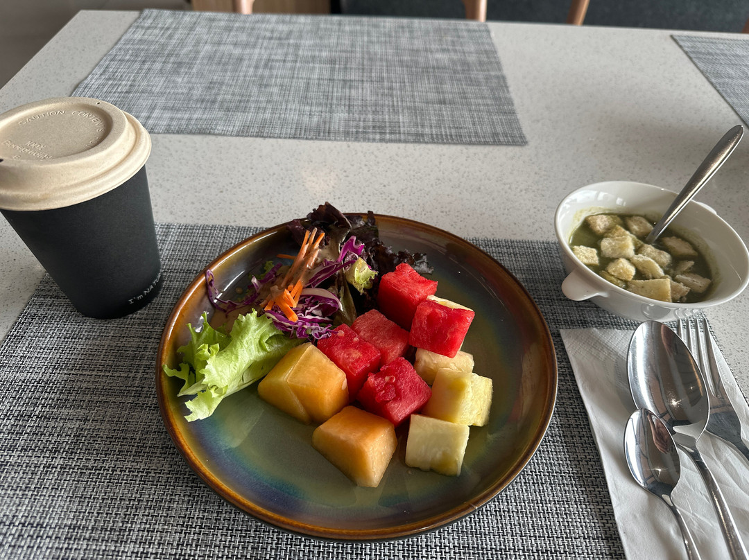 Lime Restaurant At Fairfield By Marriott Bekasi