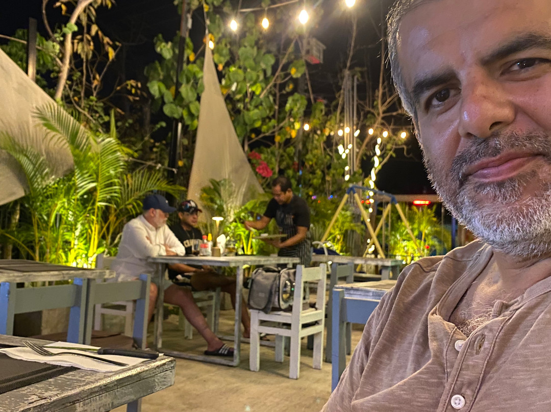 Container Food Park Acapulco