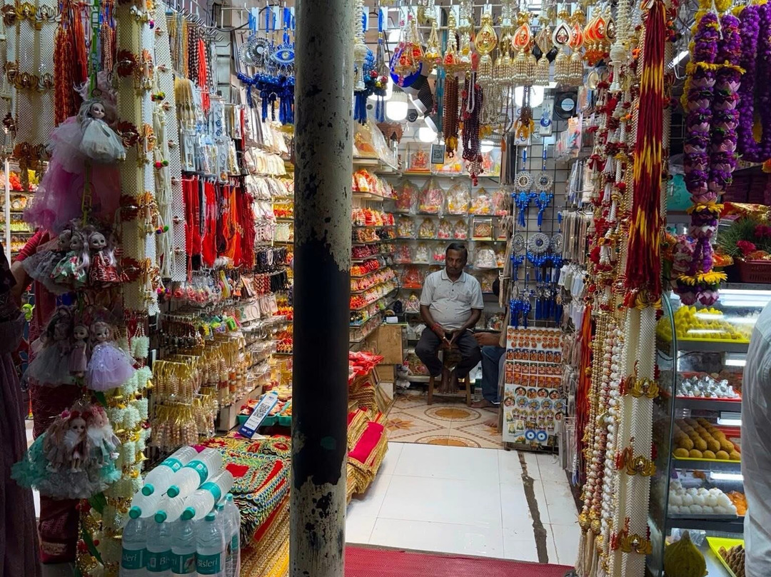 西德希维纳雅克寺-孟买必去景点