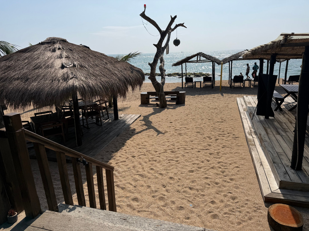 Shelter Beach Restaurant主图