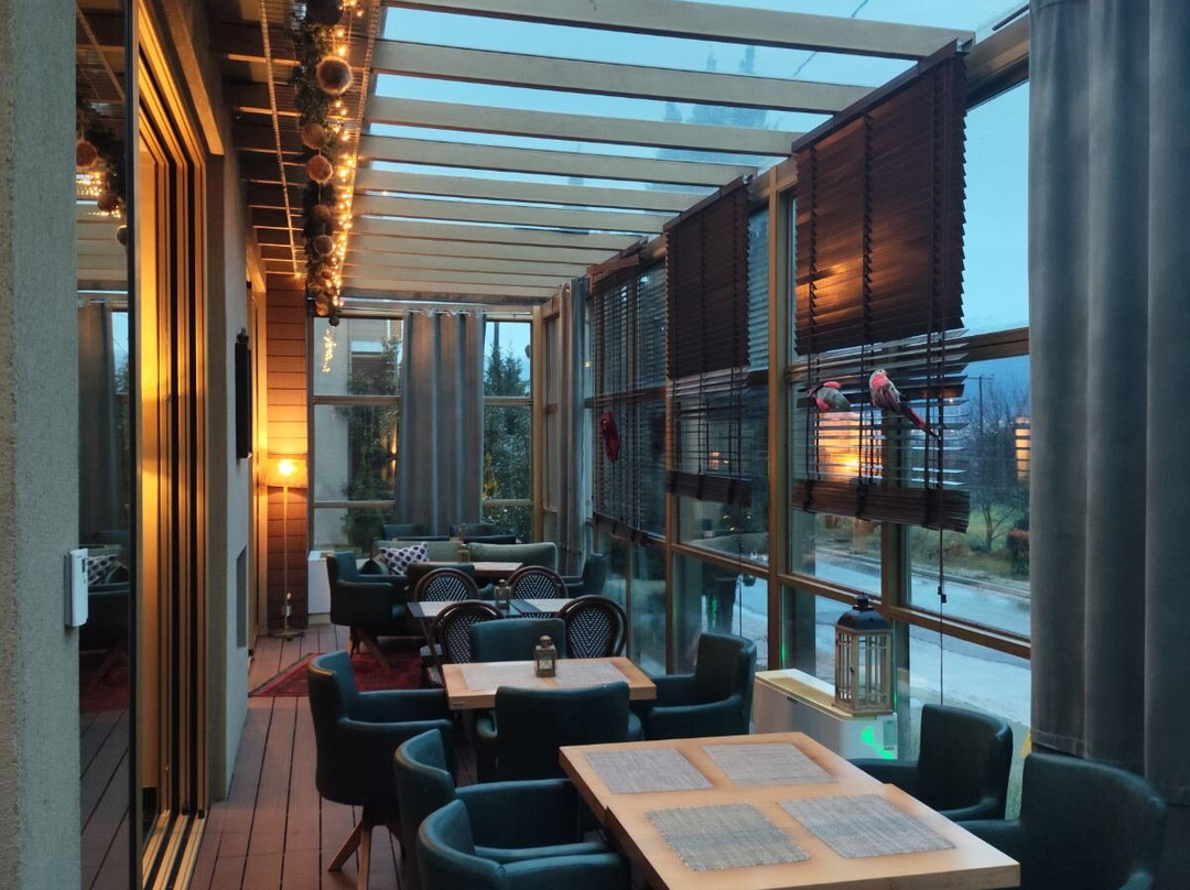 Golden Suites & Spa主图