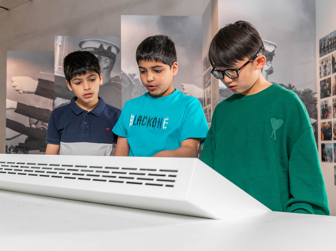 Torpedo Bay Navy Museum-德文波特必去景点