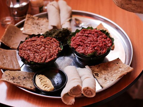 Afro Ethiopia Tour-亚的斯亚贝巴必去景点