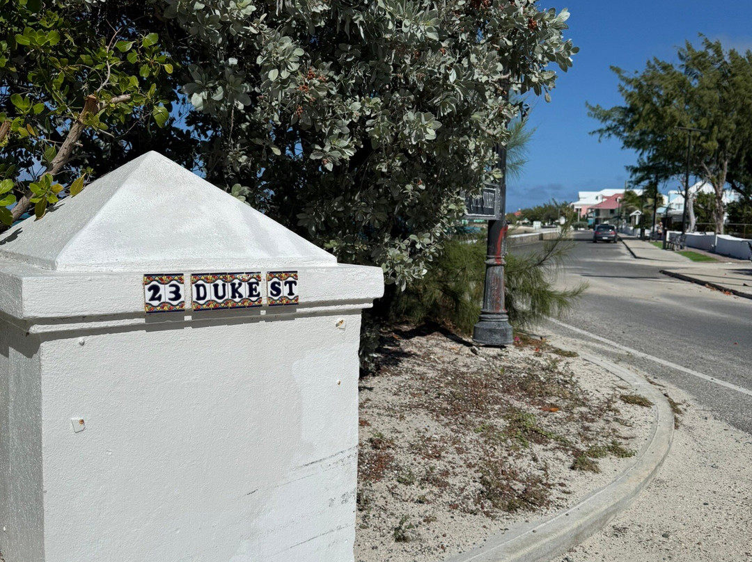 Cockburn Town-特克斯和凯科斯必去景点