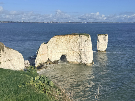 Old Harry Rocks-斯沃尼奇必去景点