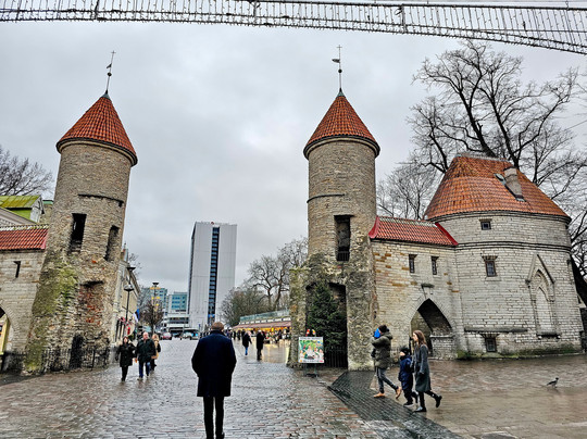 Viru Gates-塔林必去景点