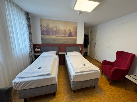 格劳尔沃夫老城酒店主图