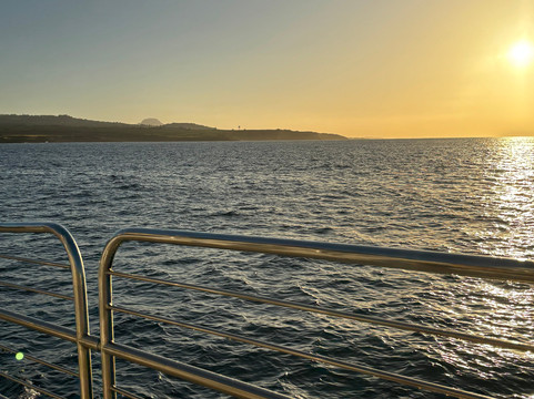 Blue Dolphin Charters-埃里埃利必去景点