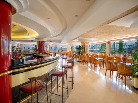 瑟维集团帕帕卢纳酒店主图