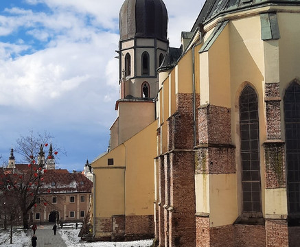 St. Nicholas Basilica-Trnava必去景点