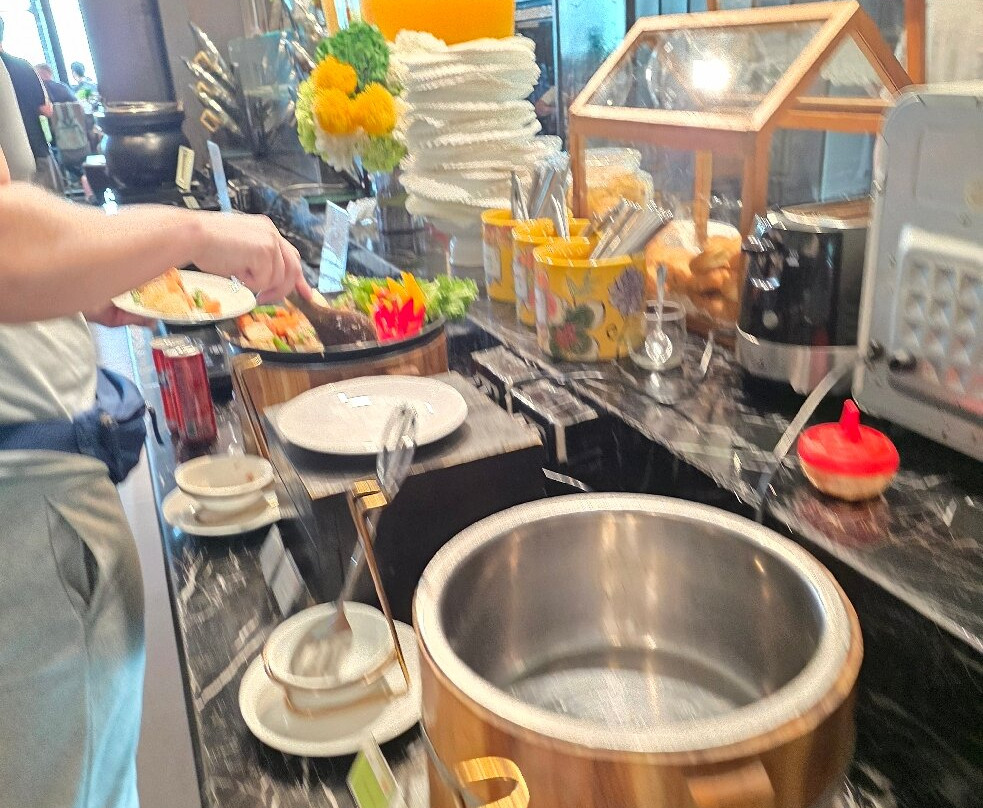 Coral Premium Departure Lounge-迈考必去景点