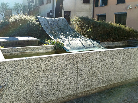 Fontana Monumentale-Bosisio Parini必去景点