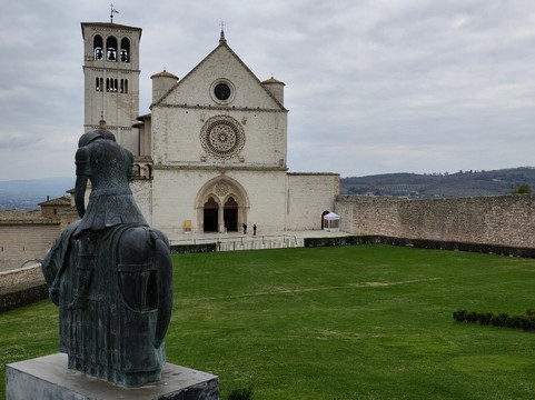 Bar San Francesco-Nicosia必去景点
