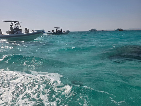 Pyramiden Reisen24-赫尔格达必去景点