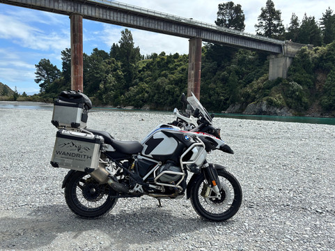 Wandrith Motorcycle Journeys-奥雷瓦必去景点