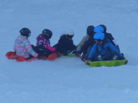 Bureau des Guides d'Ariege-Ax-les-Thermes必去景点